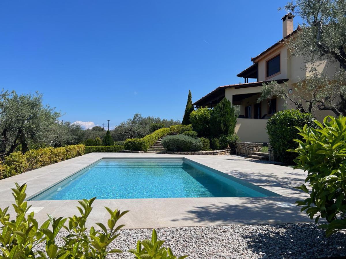 Ampelos Hillside Villa Akrata Exterior photo